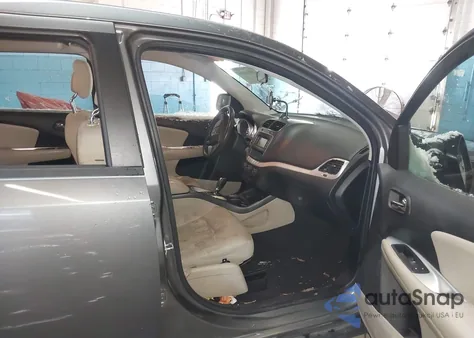 2012 Dodge Journey Se/Avp z USA, uszkodzony, nr VIN 3C4PDCAB4CT198495